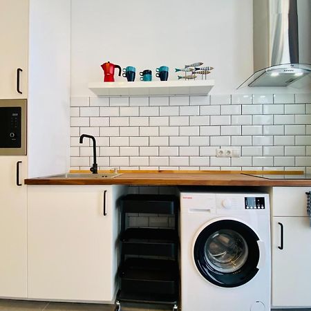 Lindo Cabanyal - Comfort Family Beachside Apartment فالنسيا المظهر الخارجي الصورة